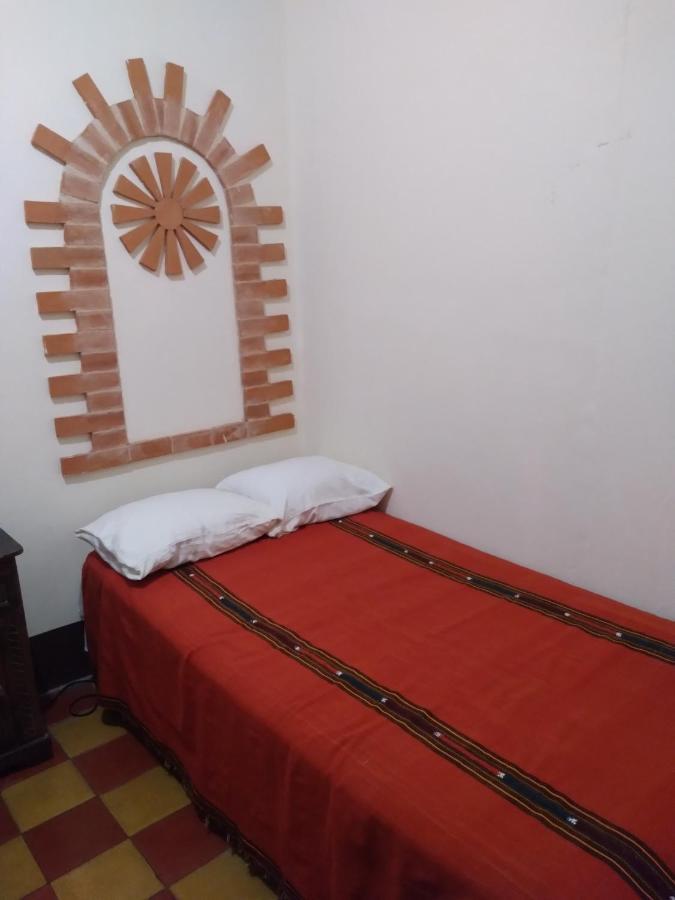 Hotel Acatenango Inn Antigua Екстер'єр фото
