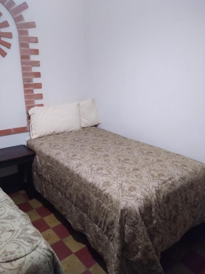 Hotel Acatenango Inn Antigua Екстер'єр фото