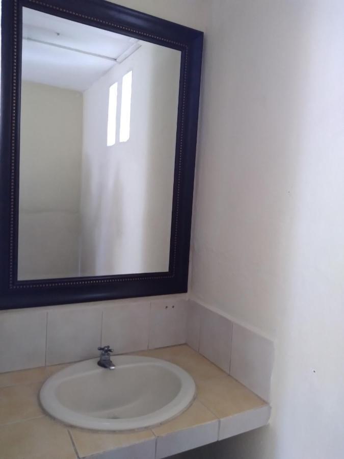 Hotel Acatenango Inn Antigua Екстер'єр фото