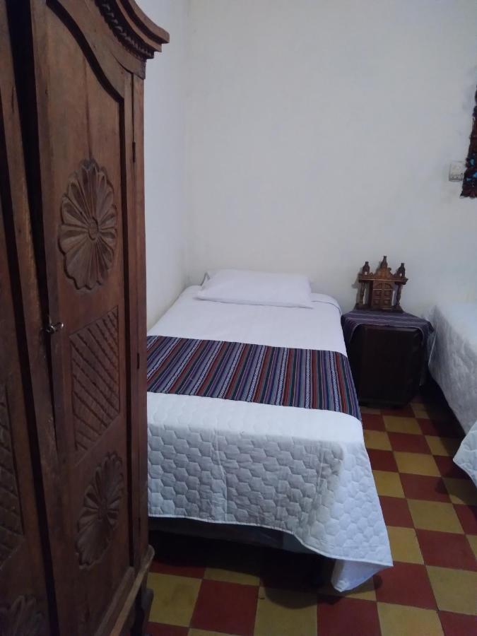 Hotel Acatenango Inn Antigua Екстер'єр фото