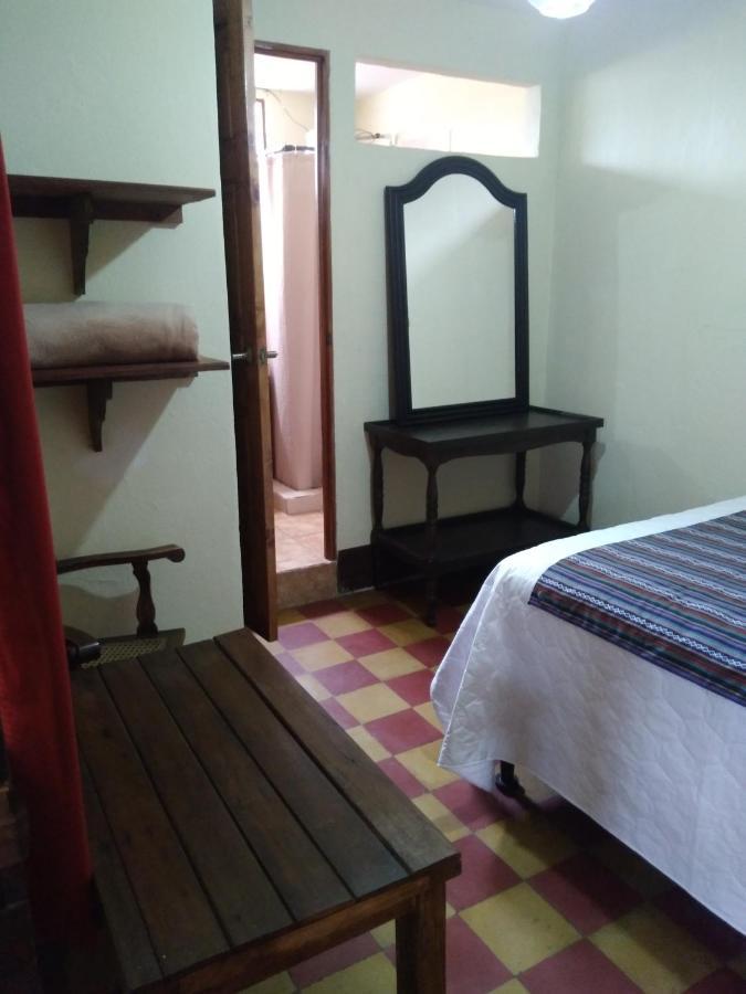 Hotel Acatenango Inn Antigua Екстер'єр фото