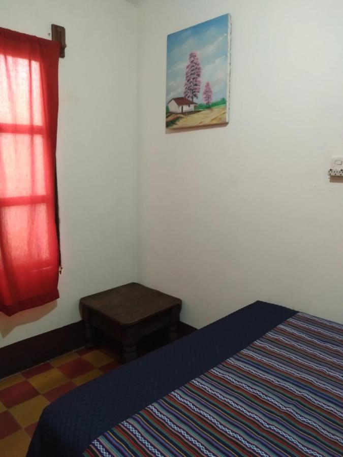 Hotel Acatenango Inn Antigua Екстер'єр фото