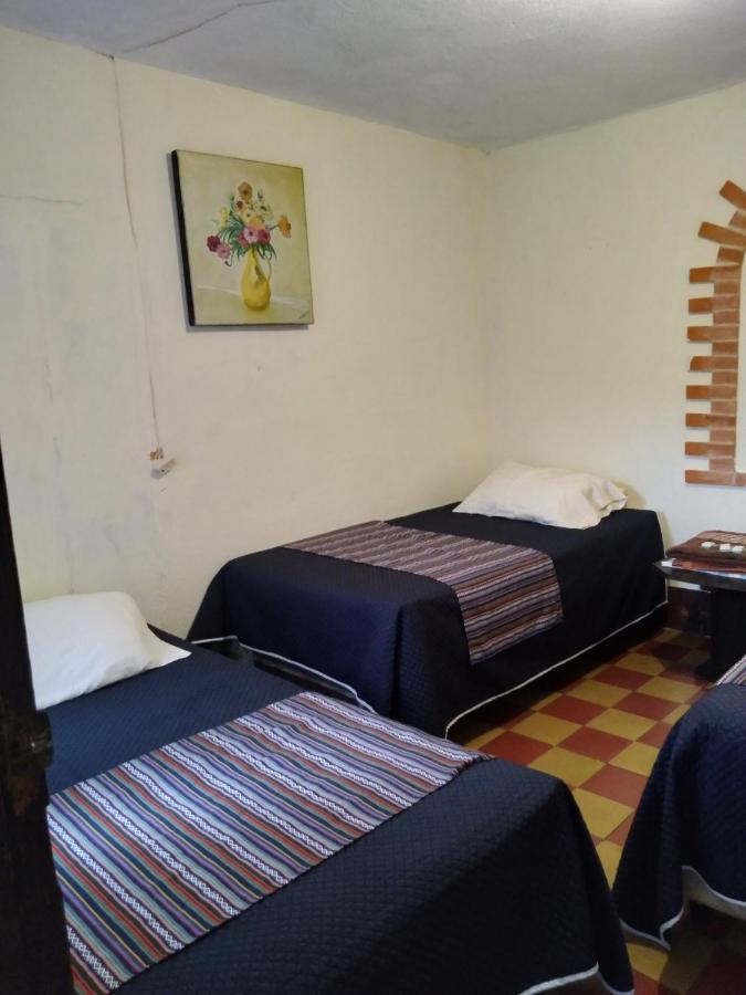 Hotel Acatenango Inn Antigua Екстер'єр фото