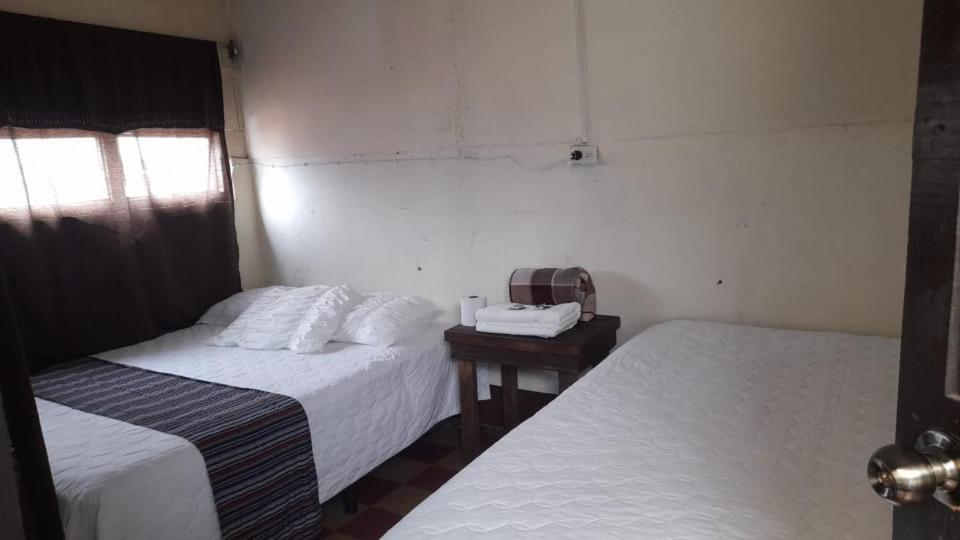 Hotel Acatenango Inn Antigua Екстер'єр фото